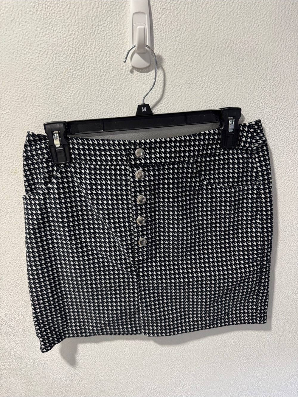Button-Front Mini Skirt - Black & White